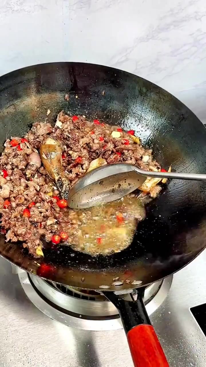 中国江西名菜,莲花血鸭