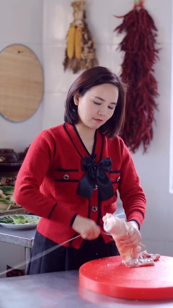 这么Q弹的肘子肉配上米饭,隔壁小孩又要馋哭了