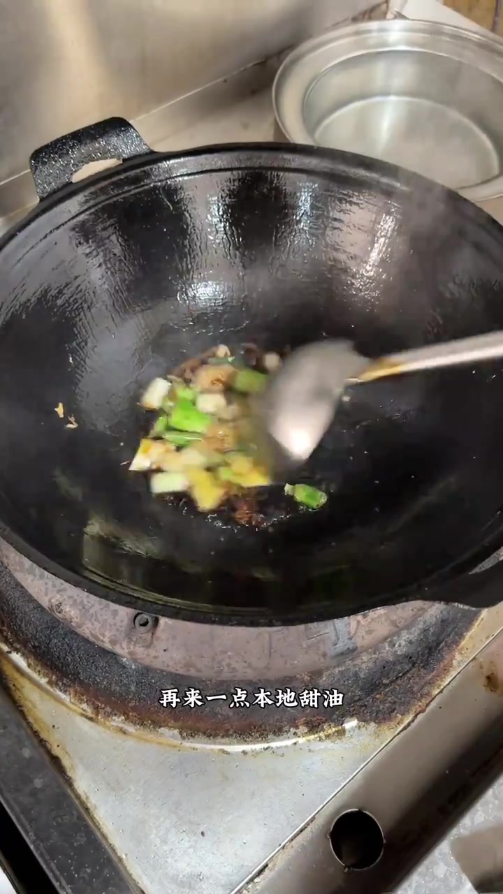 猪尾椎骨,颈骨,梅花肉