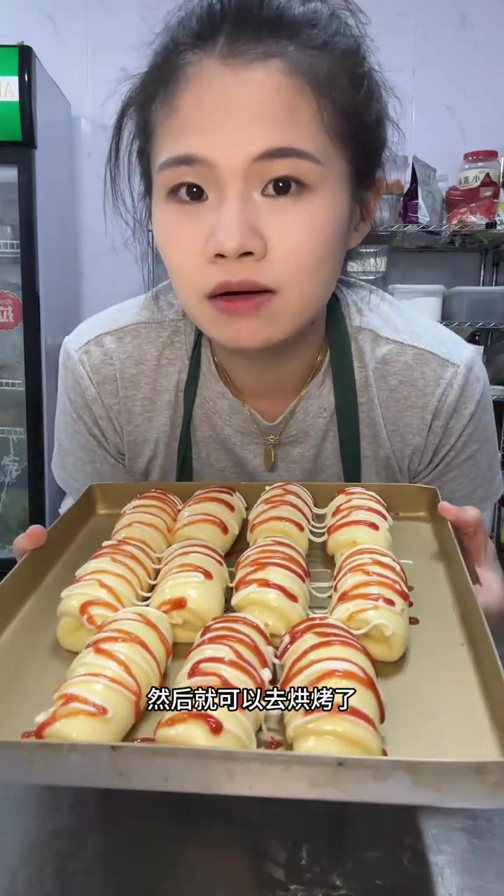 很久没发的面包视频