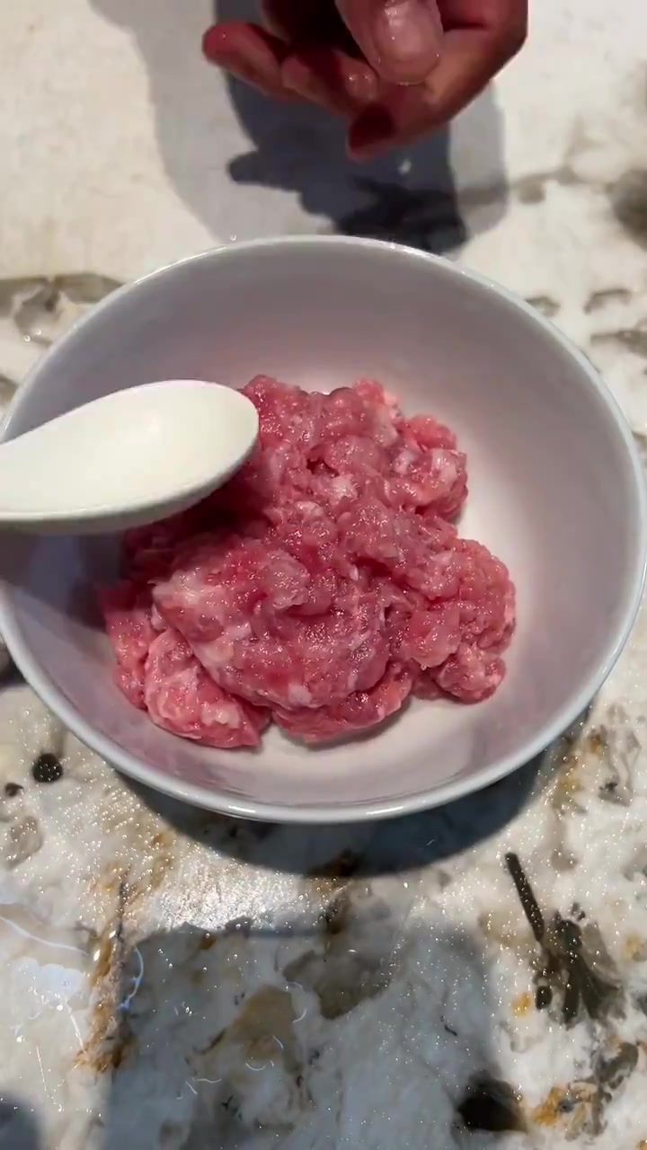 闽南红菇炖肉泥