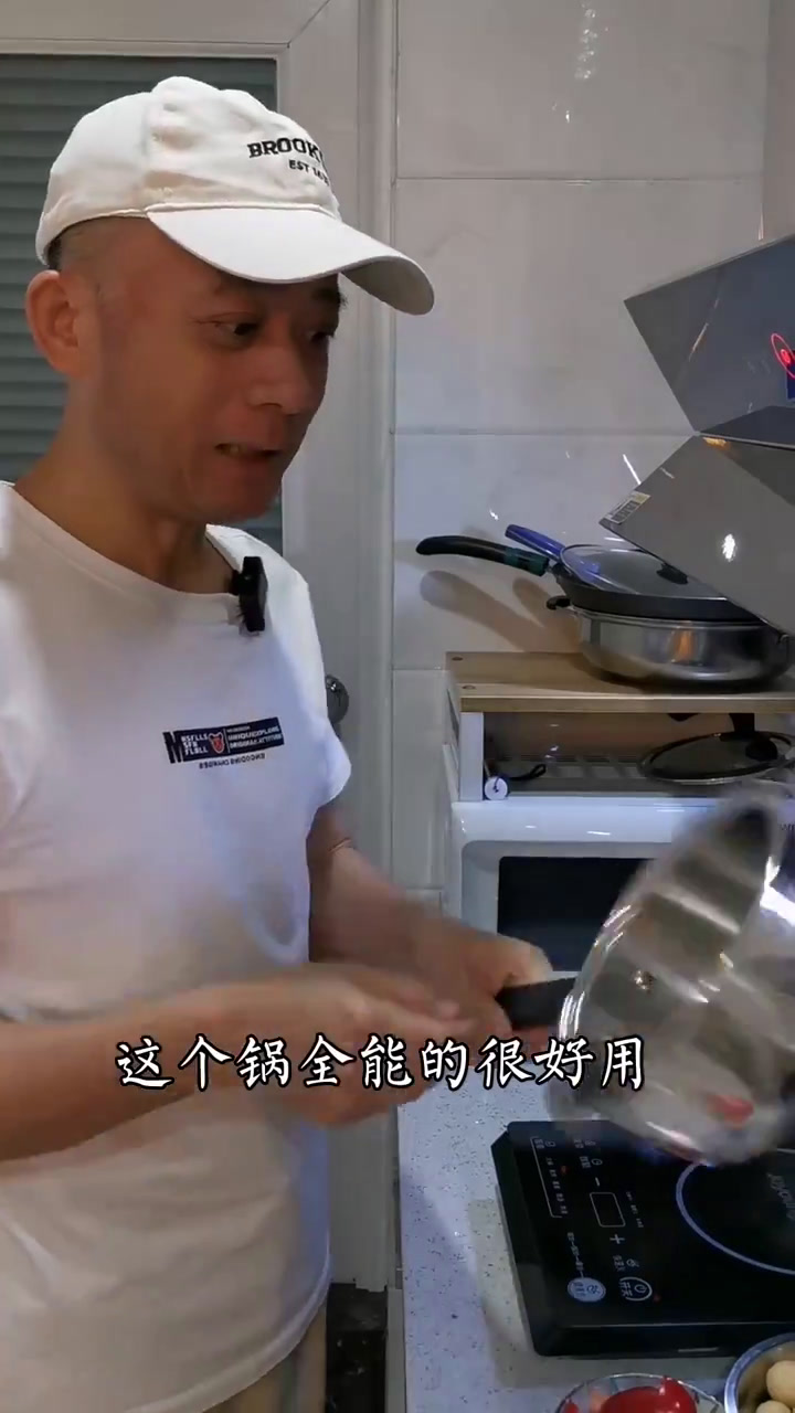 糖水铺里的小吃咖喱鱼蛋