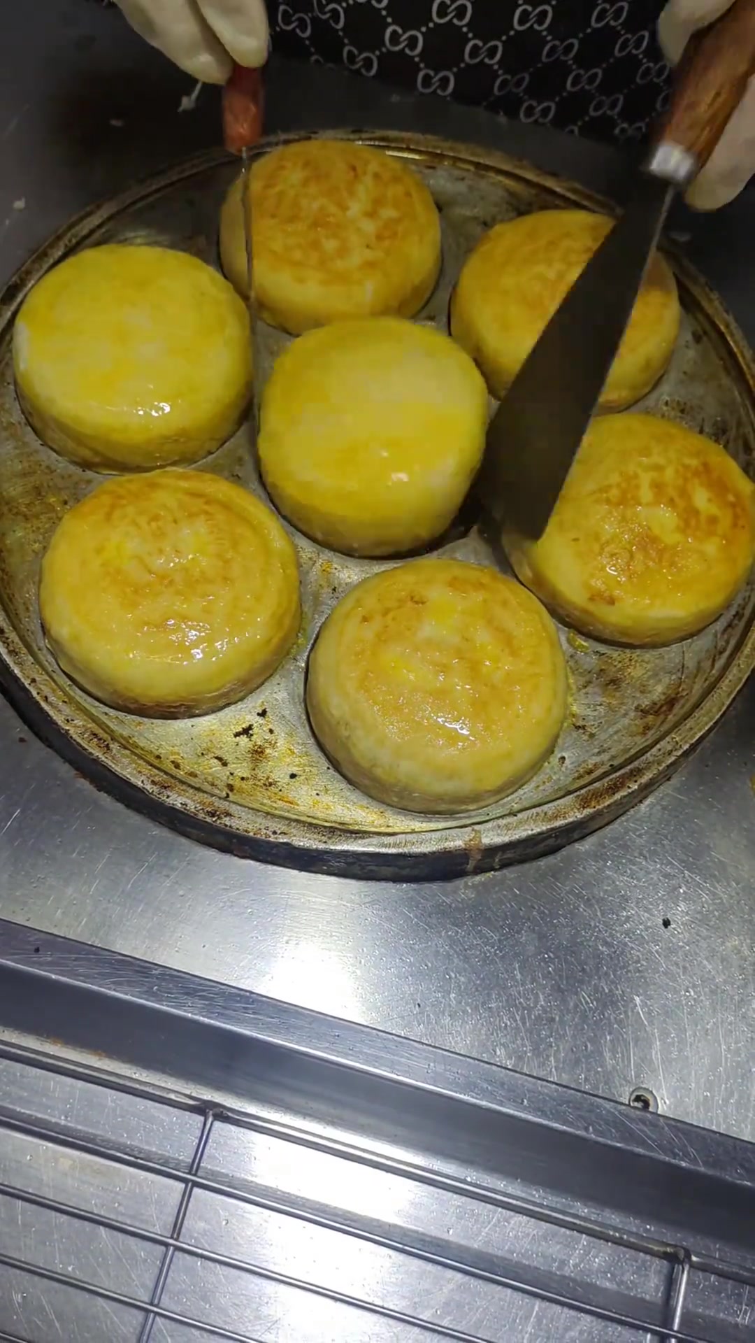 鸡蛋汉堡做法 太好吃了