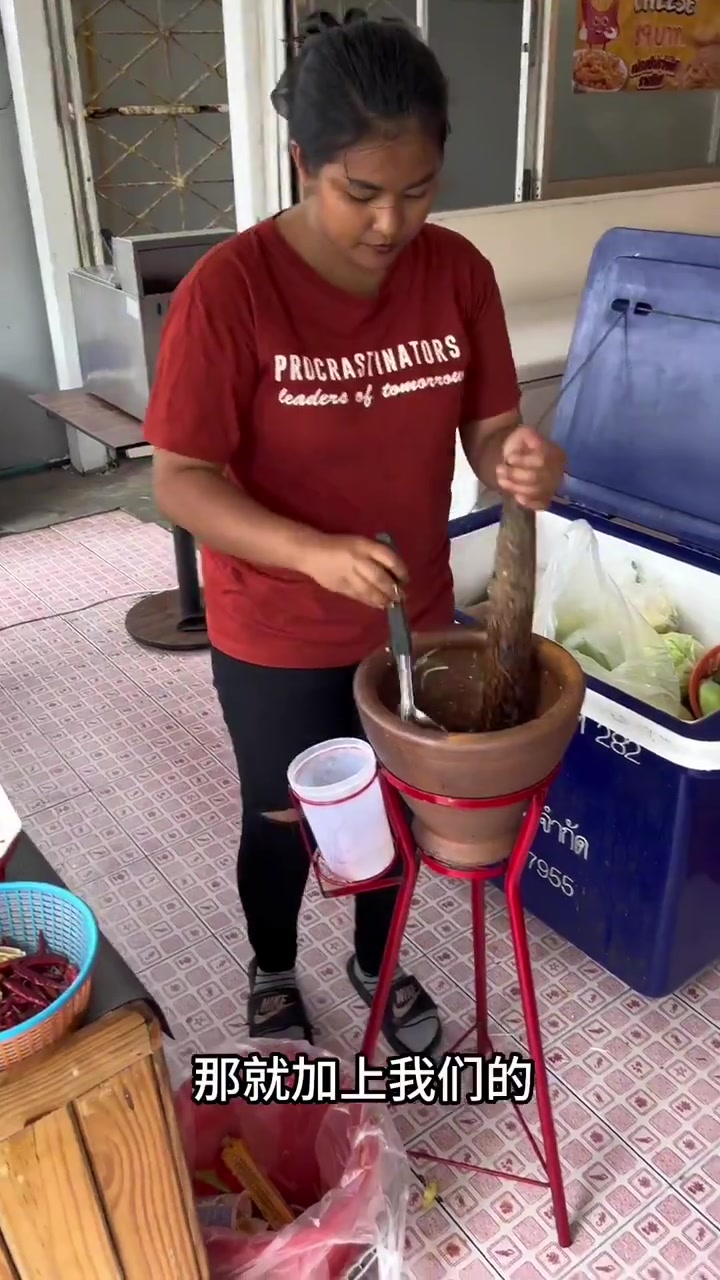 必打卡:泰国?最爱小吃之一:青木瓜沙拉,能吃辣的加辣吧!