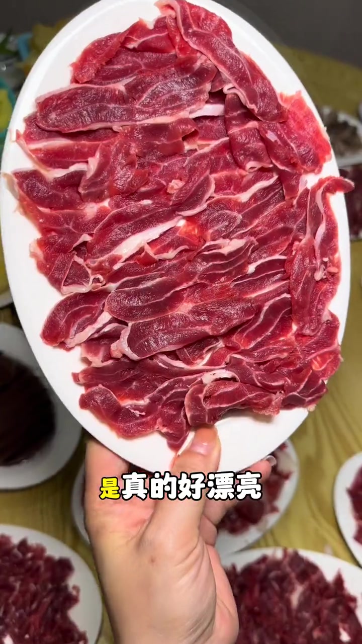 这家牛肉火锅真的好吃