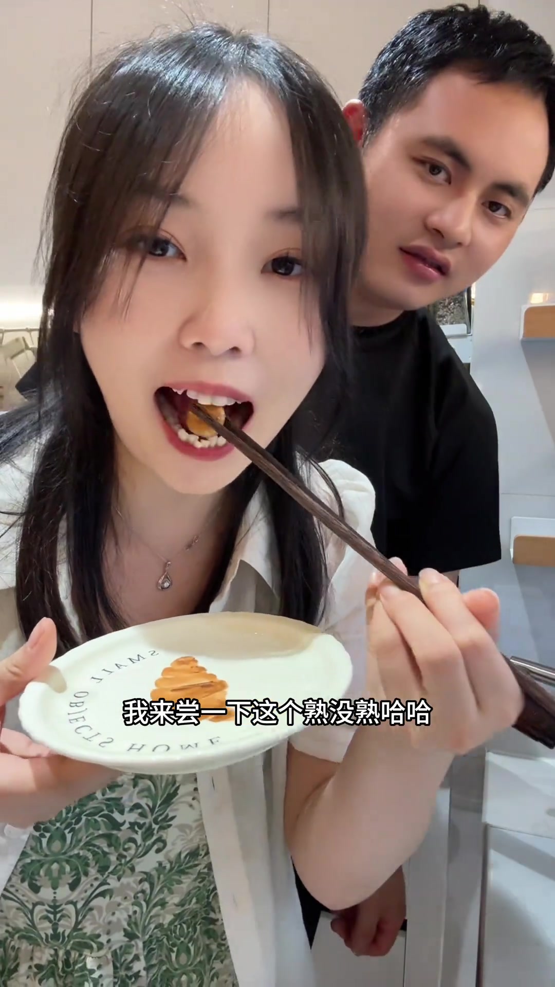 好久没吃尖椒鸡,今天加的松菌和花甲,是真的入味又好吃