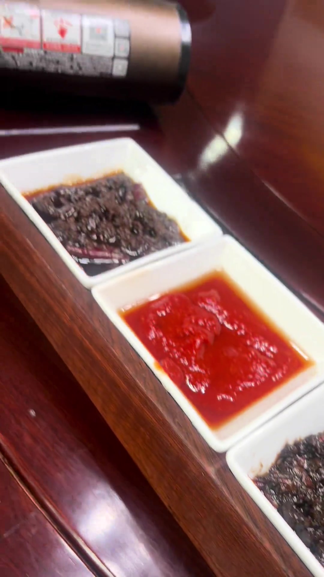 雪菜小黄鱼,油菜苔烧肉,都成为了更大饭店的招牌菜