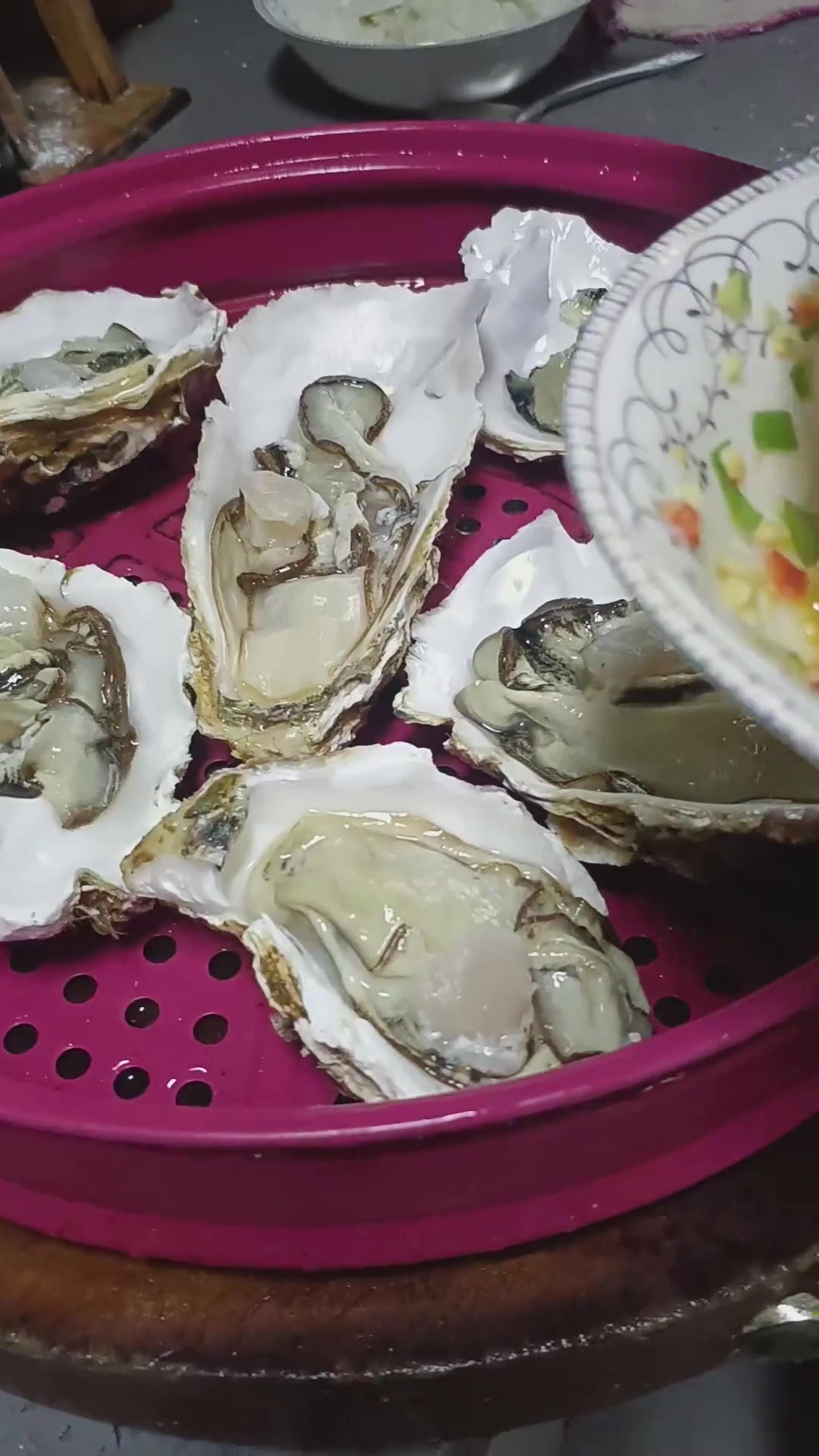 清蒸生蚝 家庭版的生蚝做法,蒜蓉生蚝