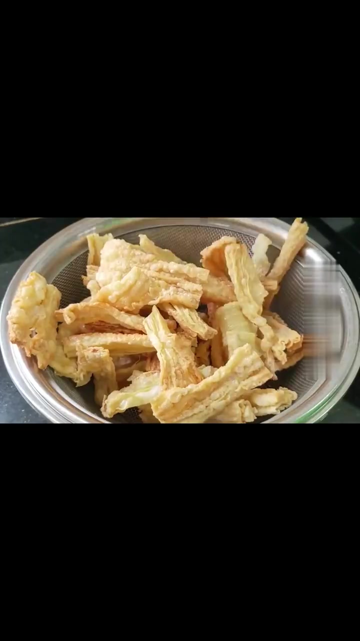 鸭肉最好吃的做法,加1把腐竹下饭又过瘾