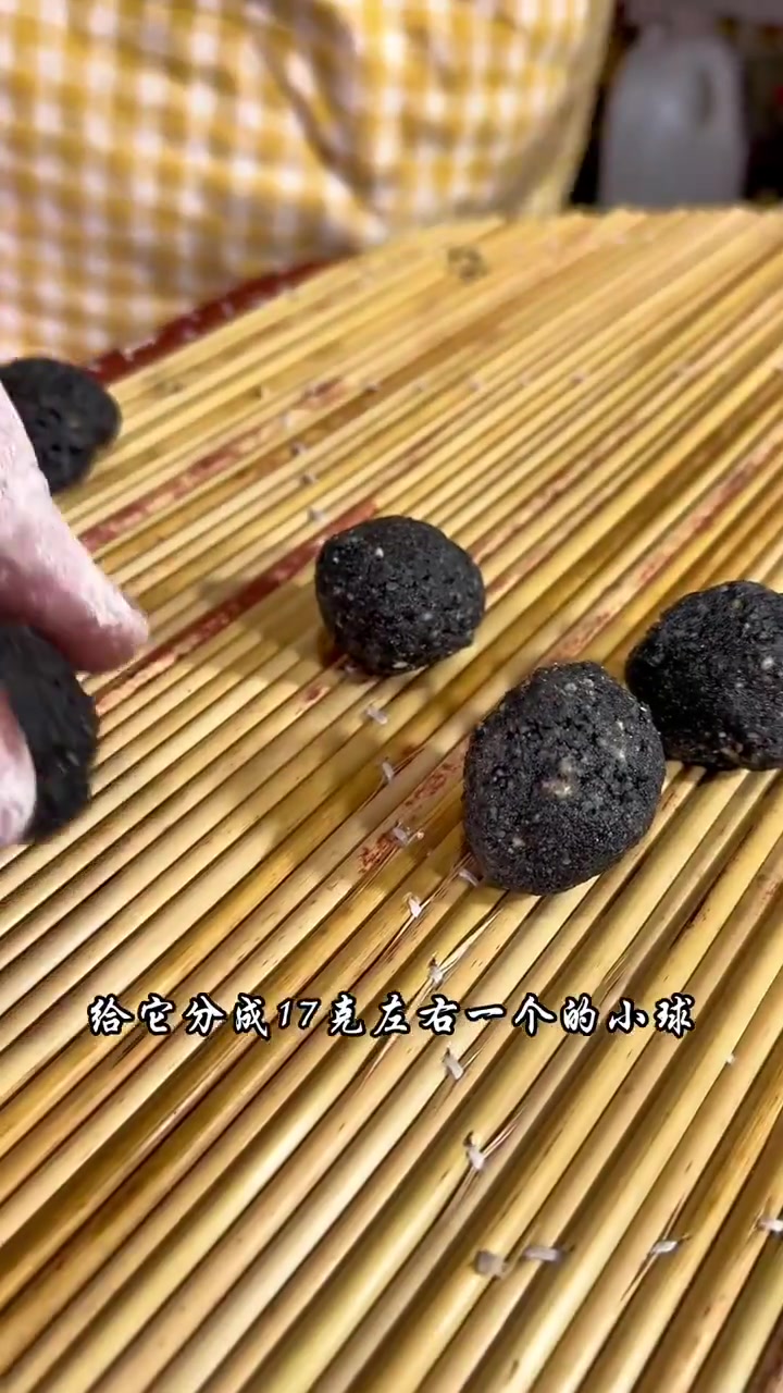 明天就是元宵节了,快去安排和你家娃娃们一块包汤圆了