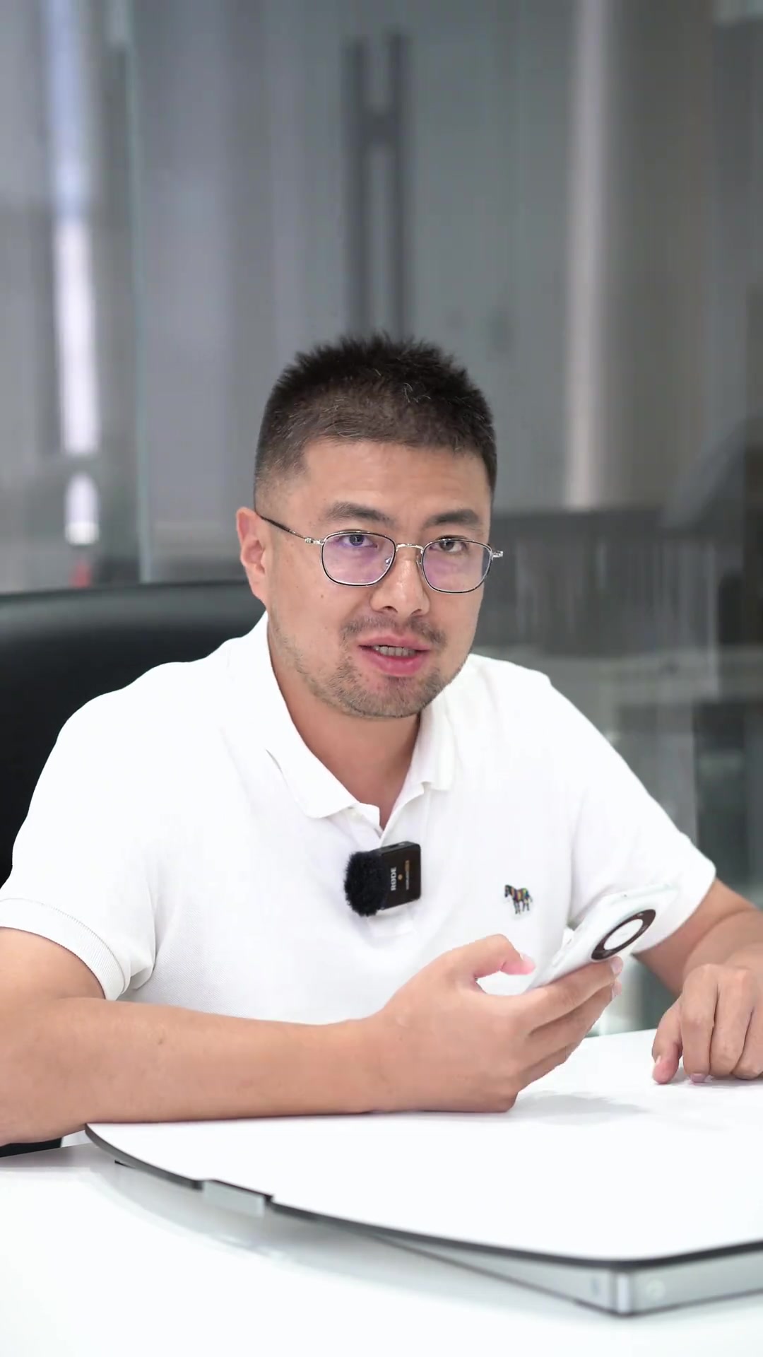 三十年甘蔗汁无人晓,三袋雀巢手作天下知