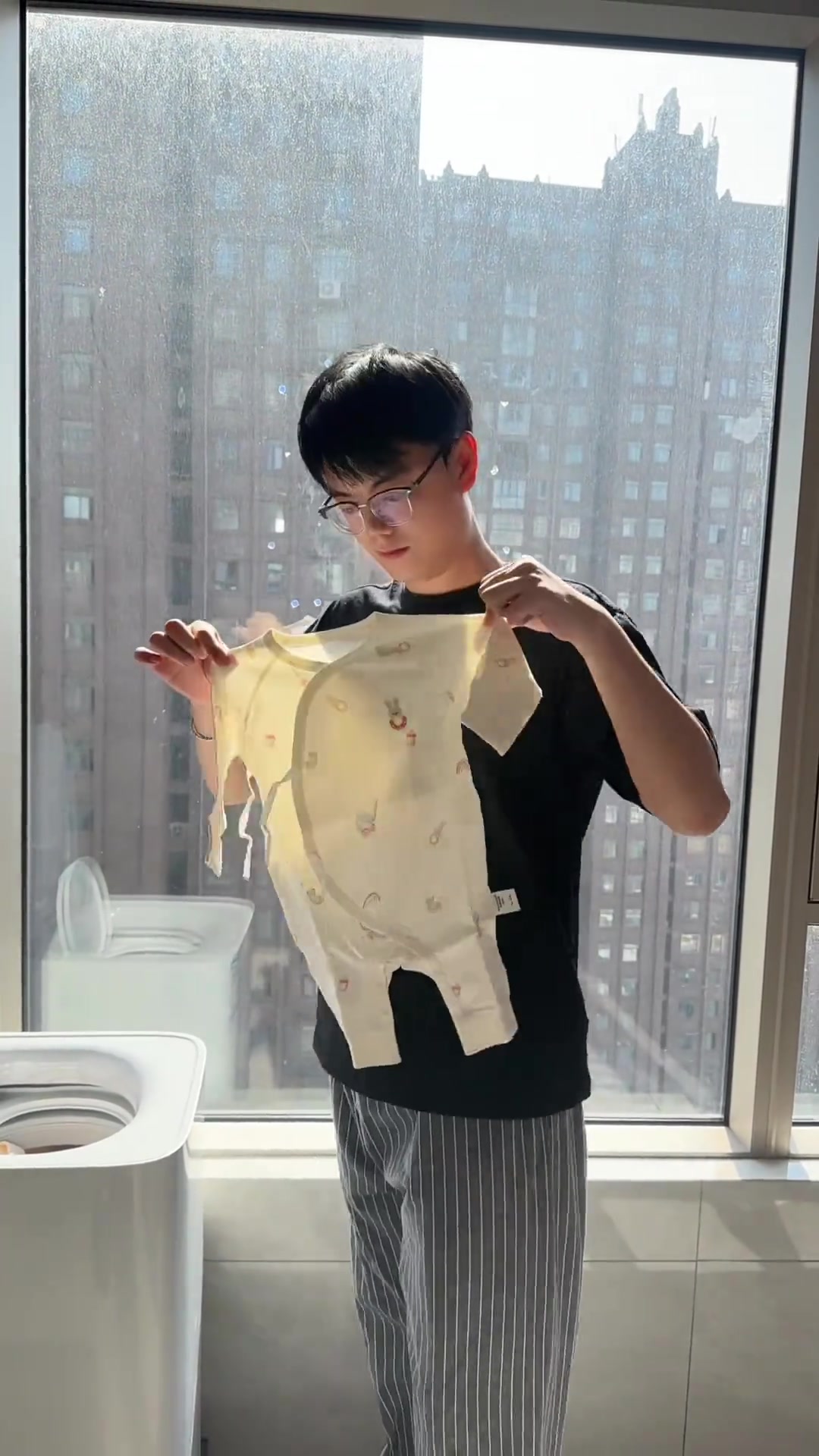 小福袋,我们还有一个月就见面了!爸爸的不缺席才是给宝宝最好的礼物