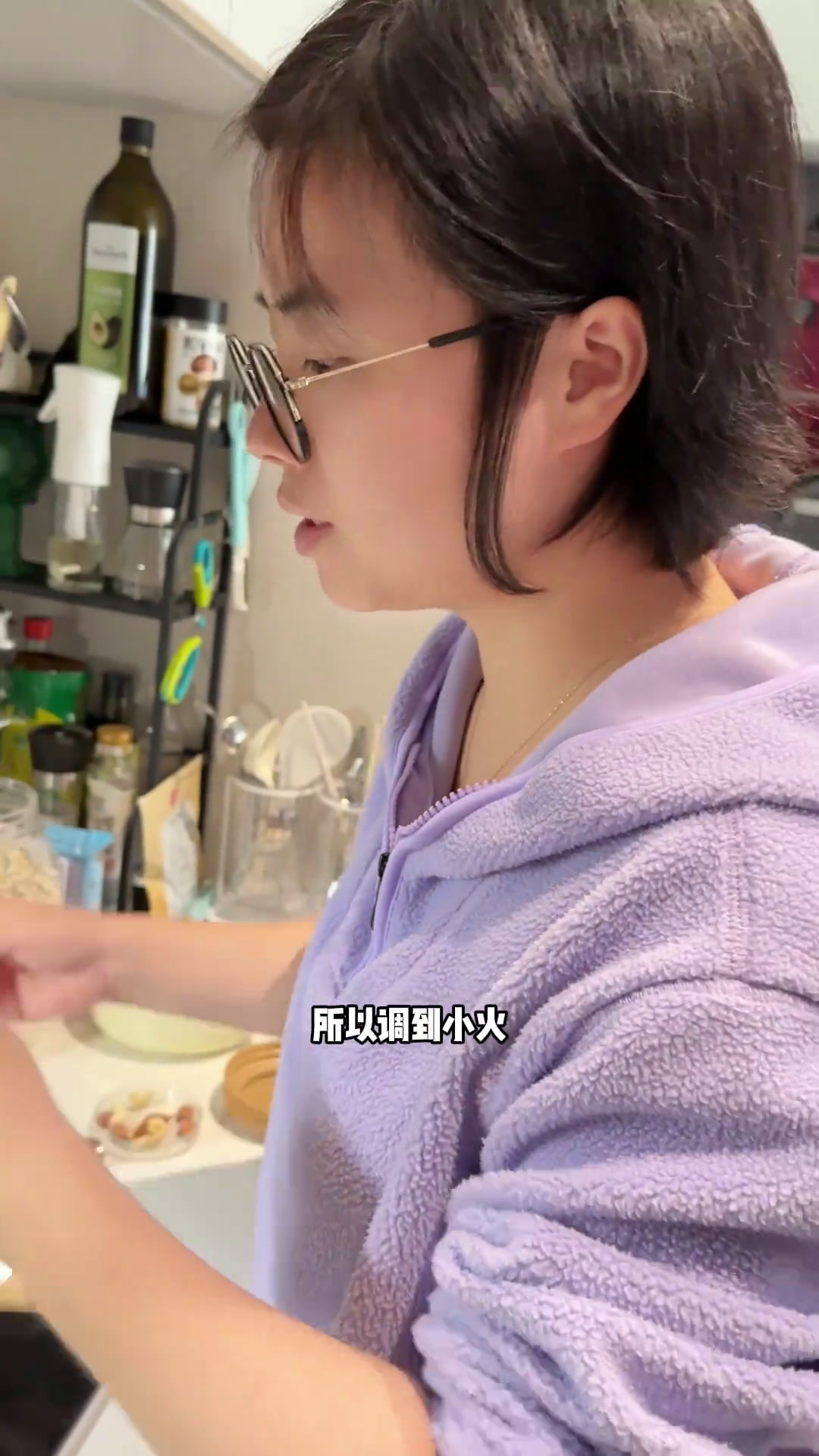 营养又暖胃的甜品早餐来啦!香蕉牛奶燕麦粥!