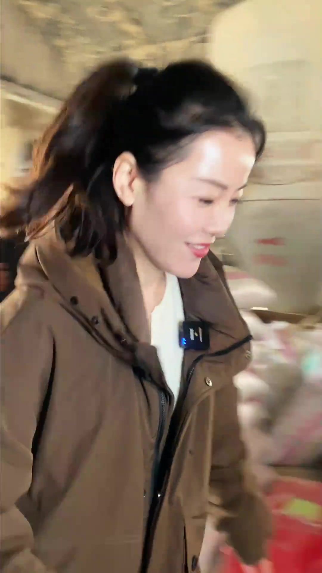 鸡妈妈的蛋能孵小鸡,它仔下的蛋不能孵小鸡