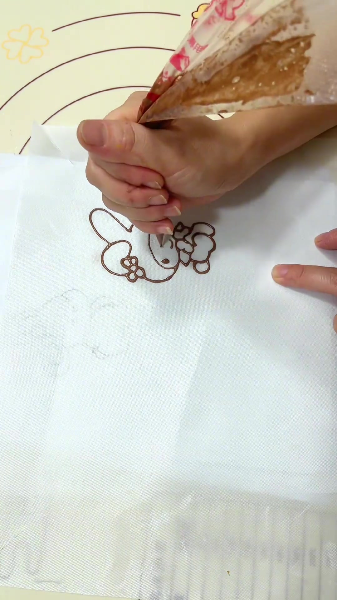 美乐蒂彩绘裸蛋糕