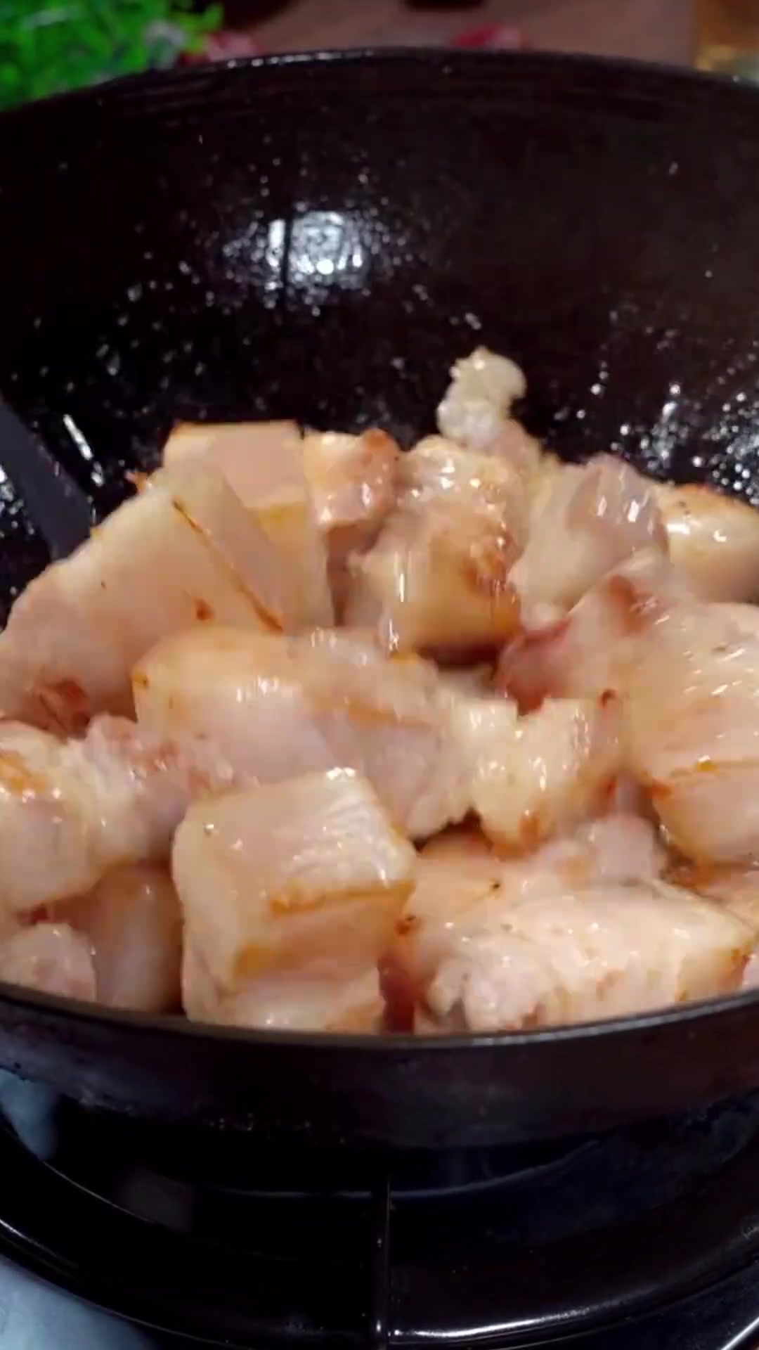 年夜饭菜谱 年夜饭的餐桌上最受欢迎的15道硬菜