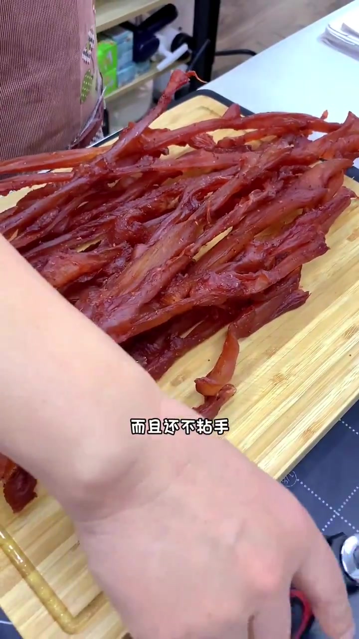 你们要的五香风干鸡肉干教程来喽,耐嚼解馋
