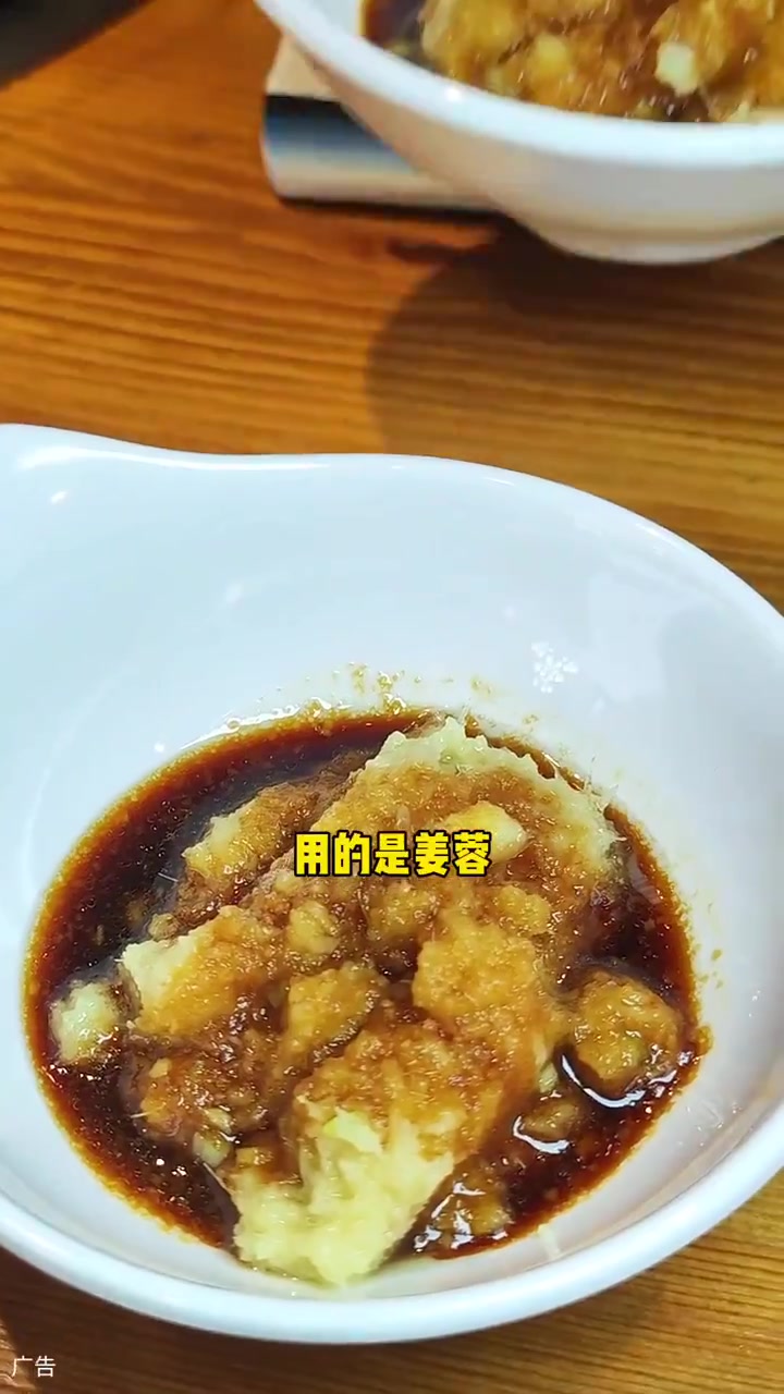 火锅里直接煮一整个冬瓜是什么体验,你们来感受一下