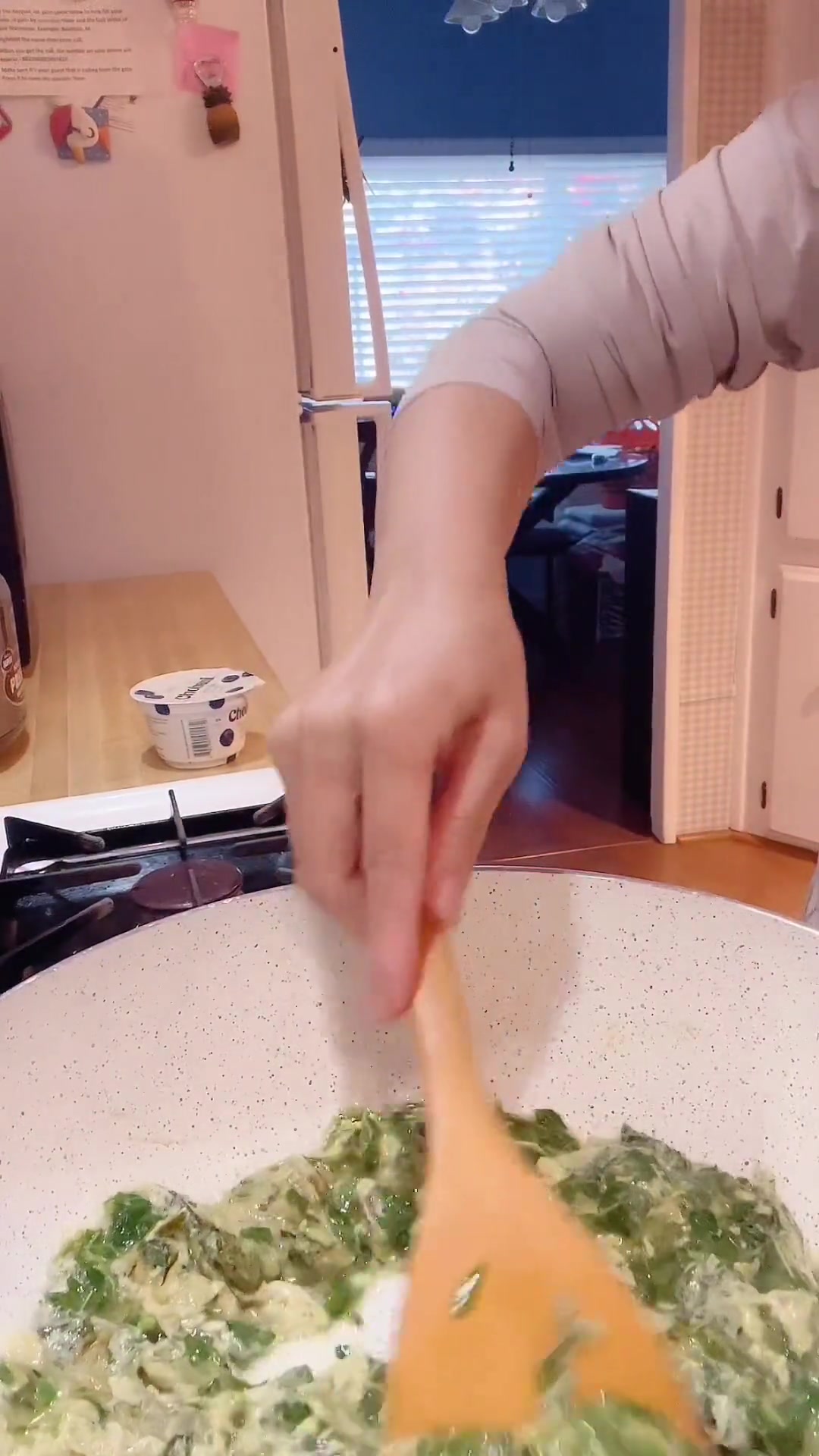 电动手持无线小型轻量打奶油打发器自动打单机