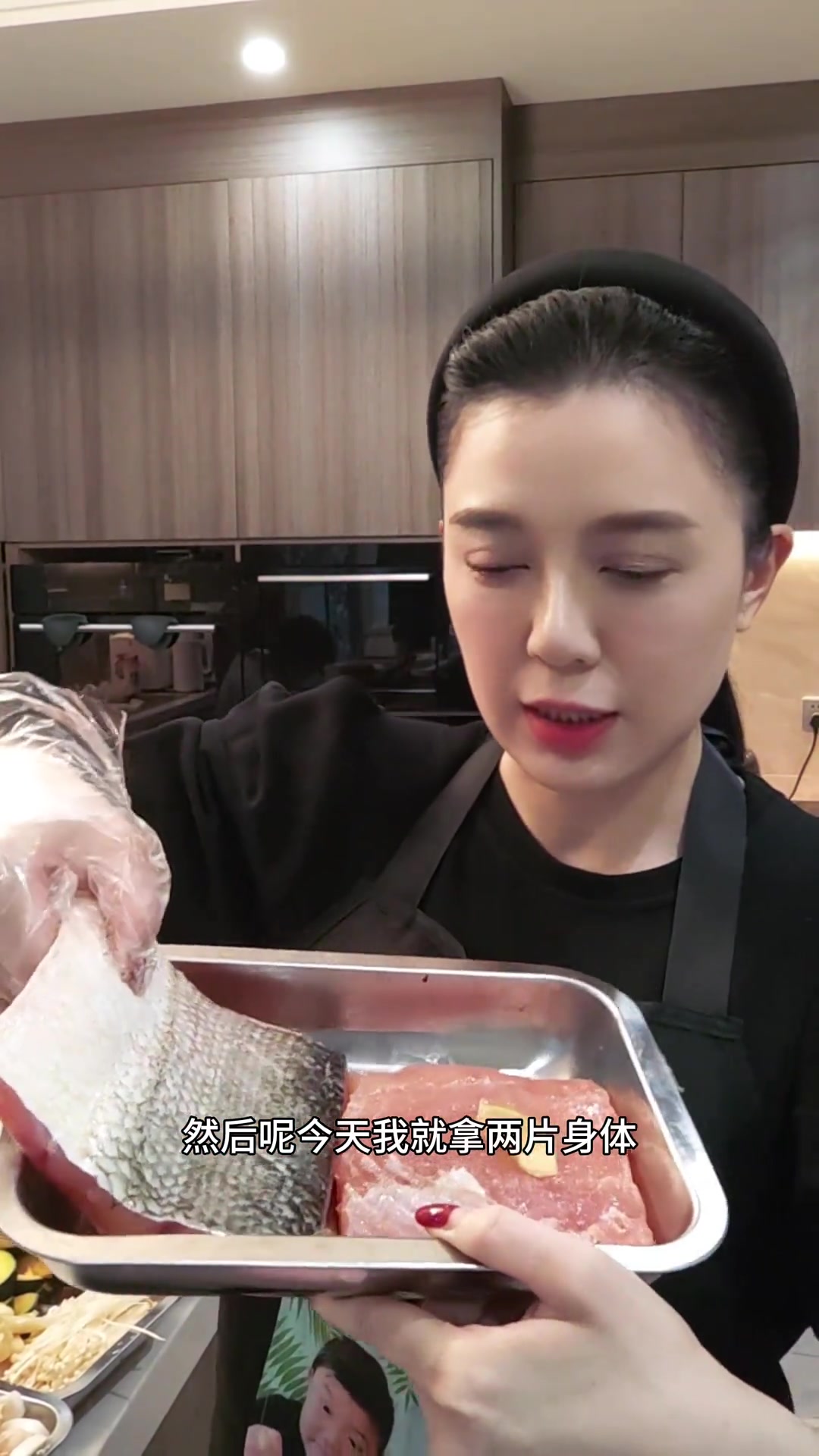 第一次做烤鱼就超成功!谁说鳡鱼不好吃?!