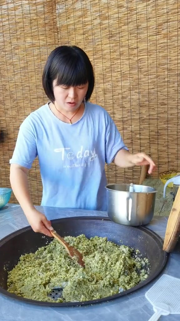 不用烤箱就能做出外酥里嫩的绿豆酥饼,好吃不甜