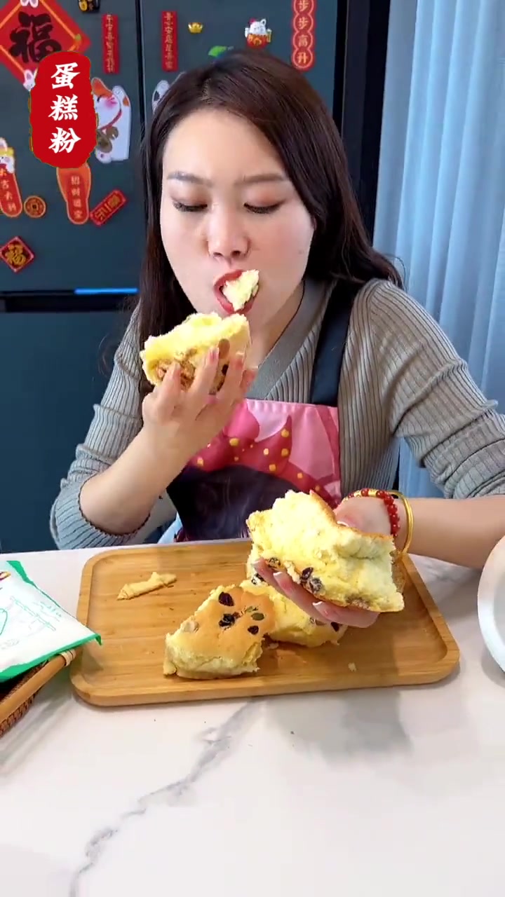 孩子特别爱吃的自制小蛋糕,简单方便,软糯香甜
