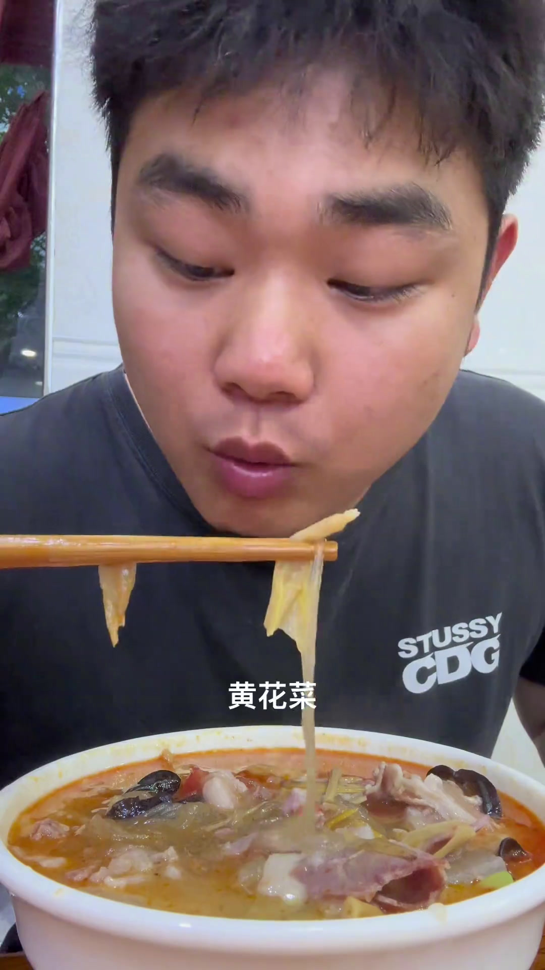 今天是登封三大名吃之一——烩羊肉 来看看怎么样