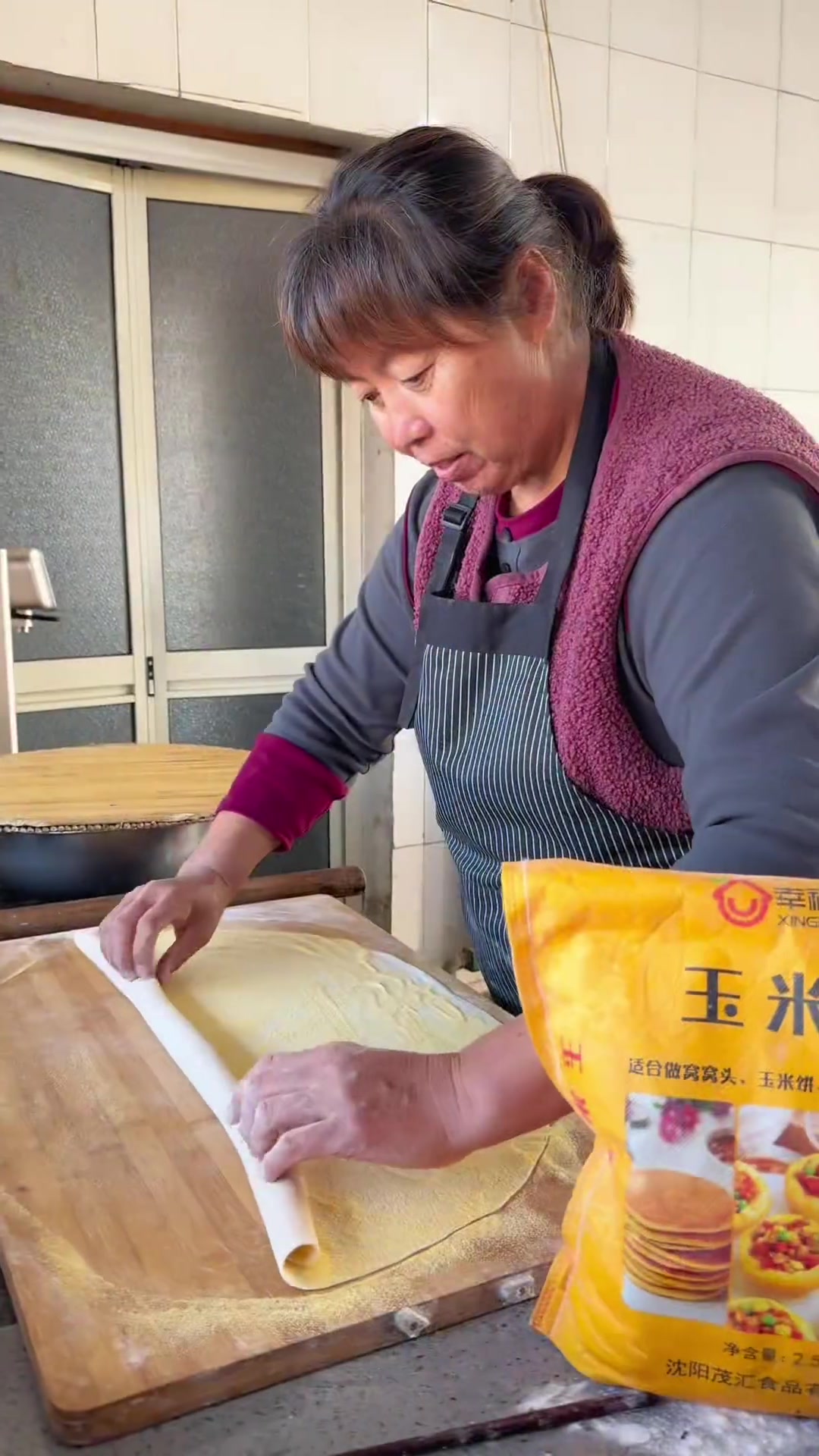 面条咸菜卤 家里的辣菜疙瘩腌好了