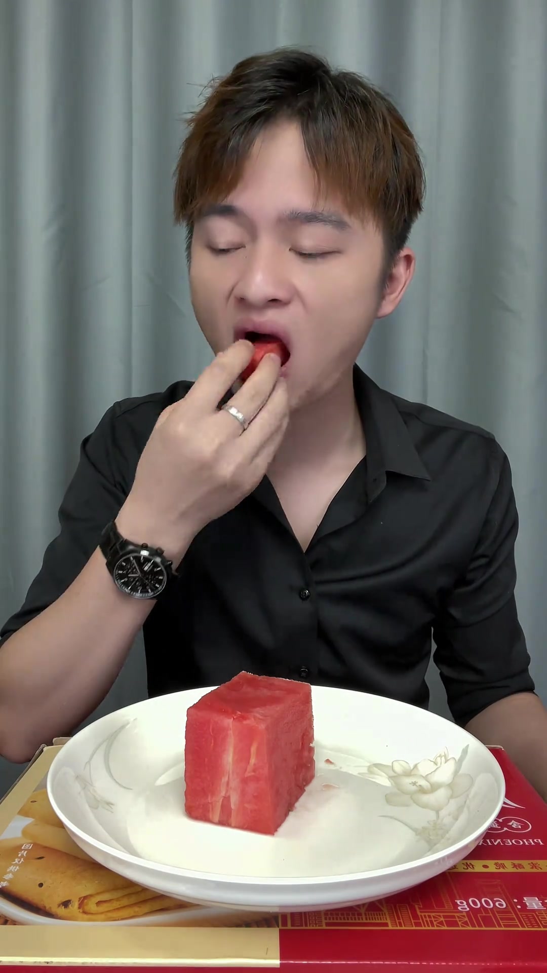 带沙瓤的蓝鳍金枪鱼中腹有人吃过吗?