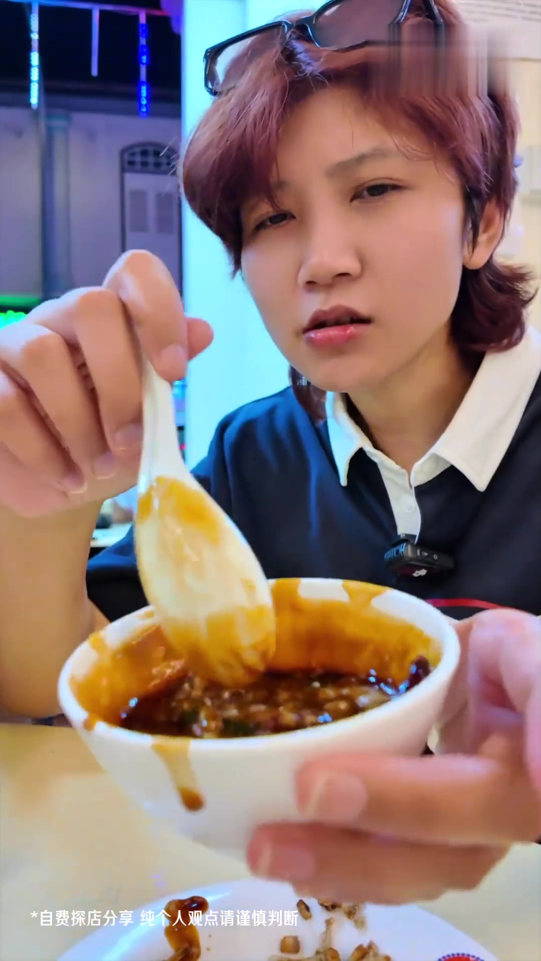 新加坡宵夜田鸡粥,听说这家是本地人现在爱去的 人间烟火 地方