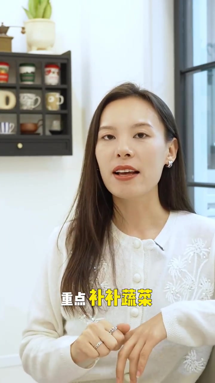 在外差旅,面对丰富的酒店自助早餐,你会不会一不小心吃多了?或者觉得难以选择?其实,哪怕在这