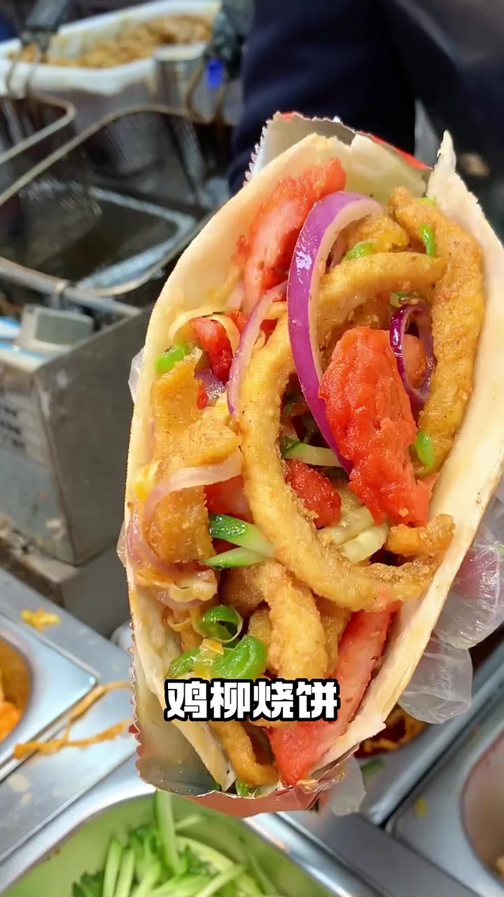 它就是山东规矩最多的鸡柳烧饼,只收现金,每个人只能买一份