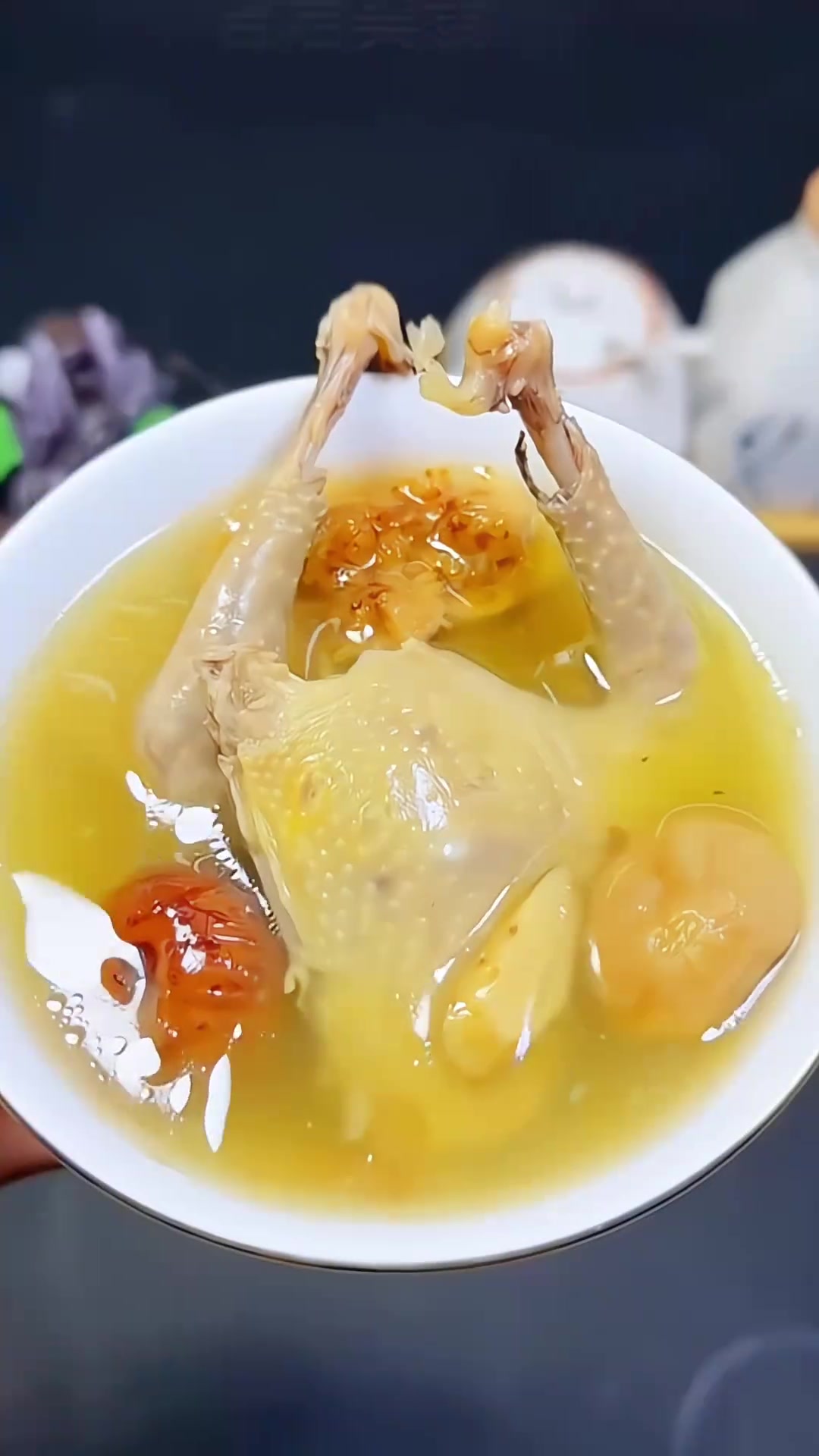 秋冬天气干燥,一定要多给家人喝这几种汤,汤鲜味美,营养滋润又好喝煲汤 美食 排骨