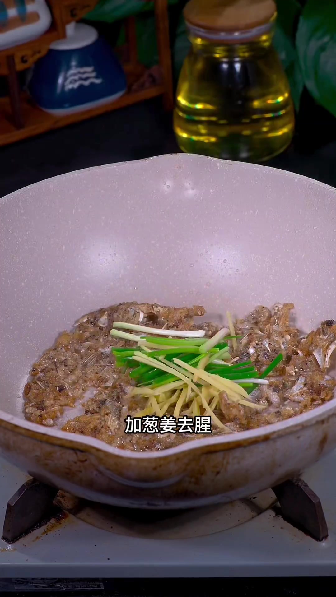 这样做的鲈鱼,无骨无刺,鱼肉细嫩,汤汁鲜美,老少皆宜都爱吃