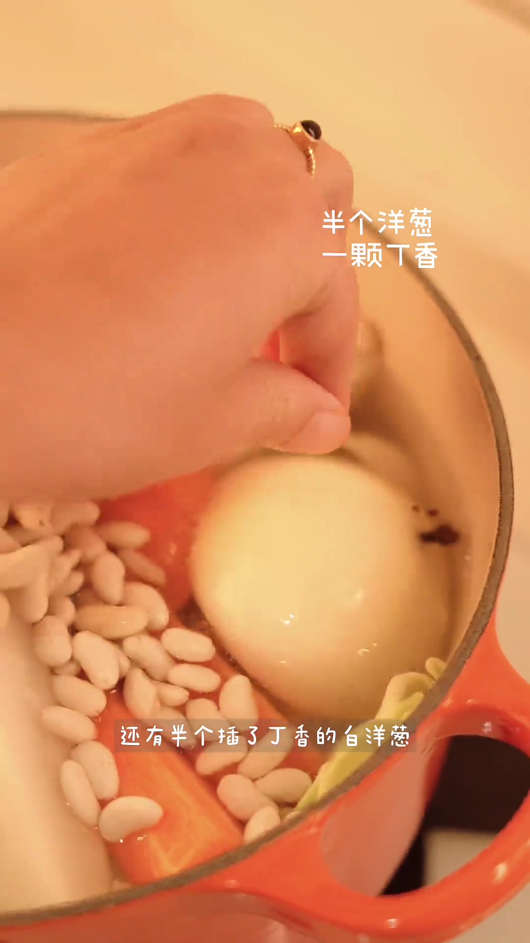 第288道菜 - 咸肉卷心菜汤 天儿冷吃点啥 好吃又营养 食补 快来一起尝个鲜