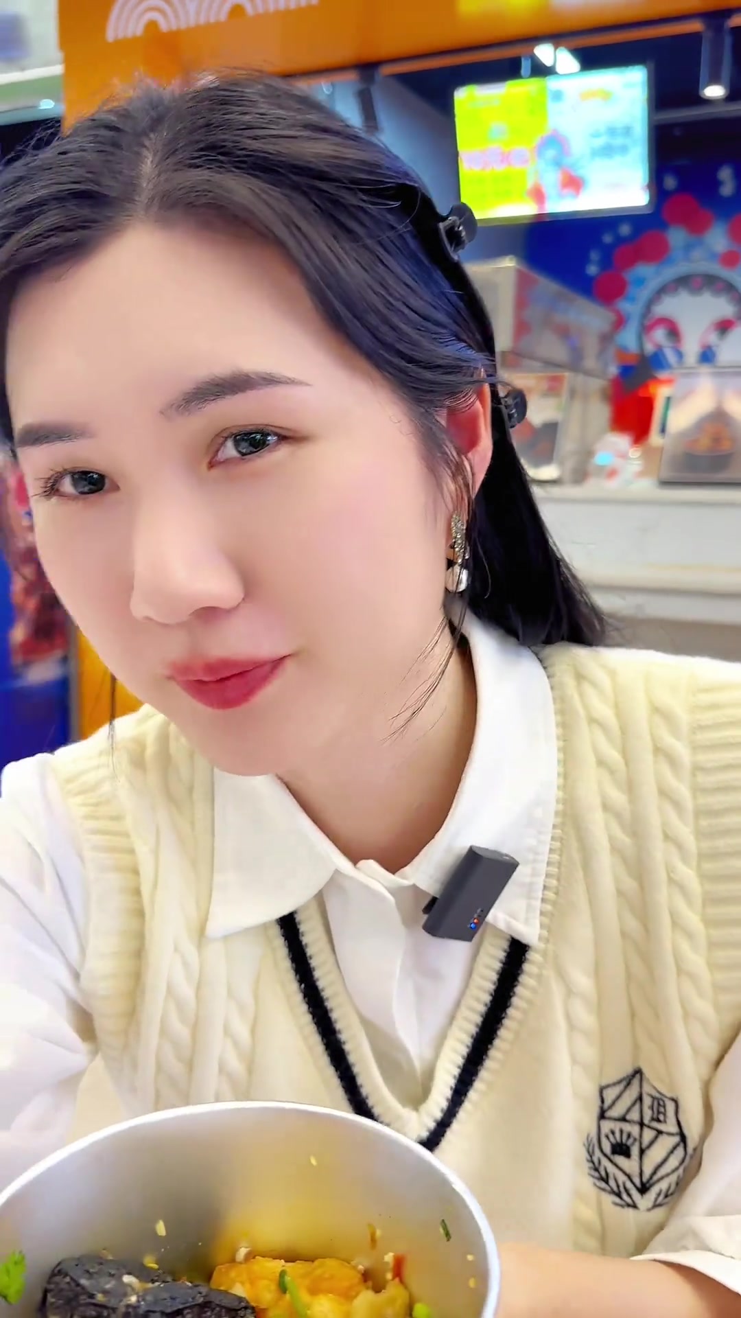 你们会经常逛美食街吗?