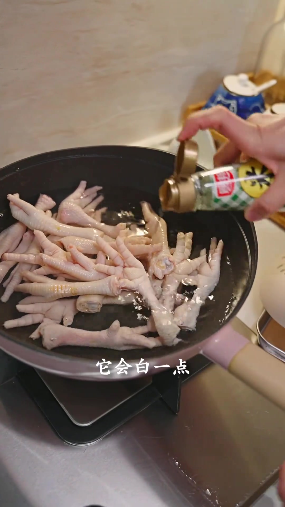 我们家爷爷奶奶可是特别喜欢这个花生焖鸡脚的 鸡脚 鸡脚煲 鸡爪 鸡爪煲