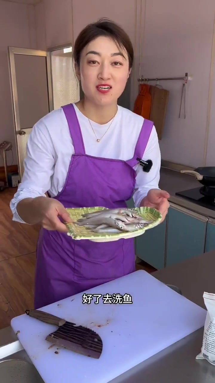 沙丁鱼炸着吃,鲜鲜可口又美味大家都做起来吧