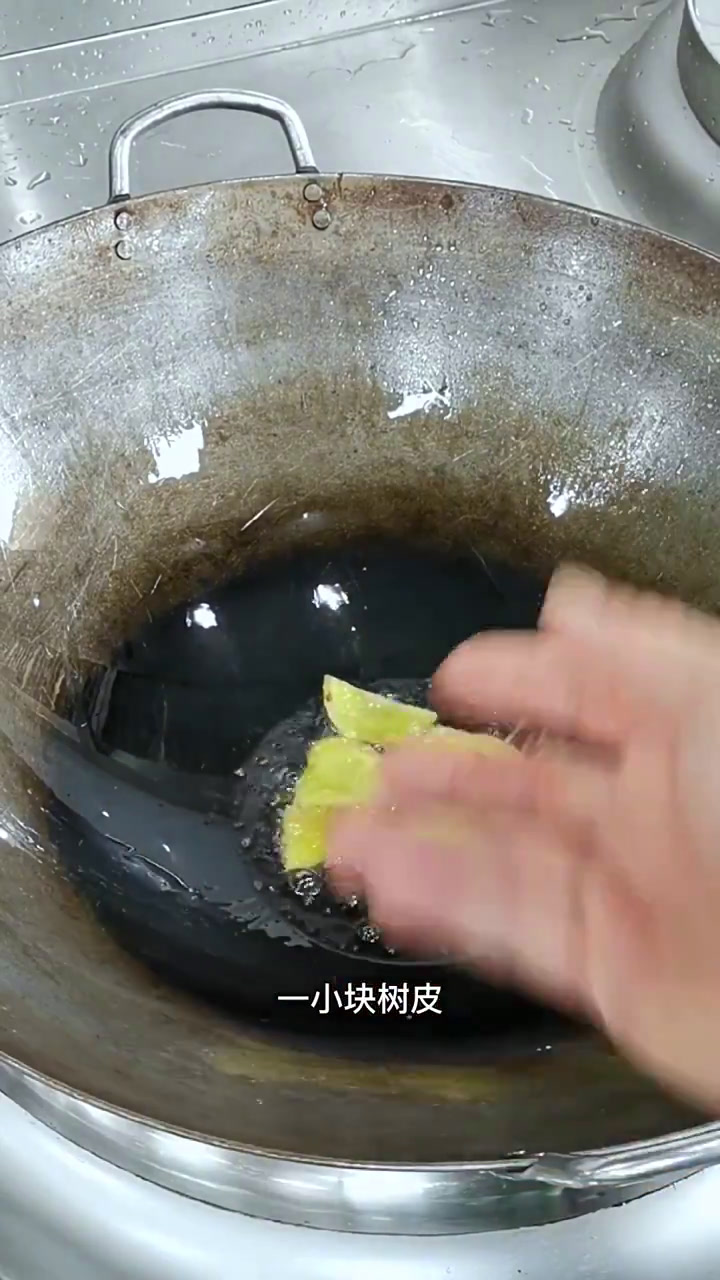 卤鸭头,让你在家里也能做出卤菜店的味道