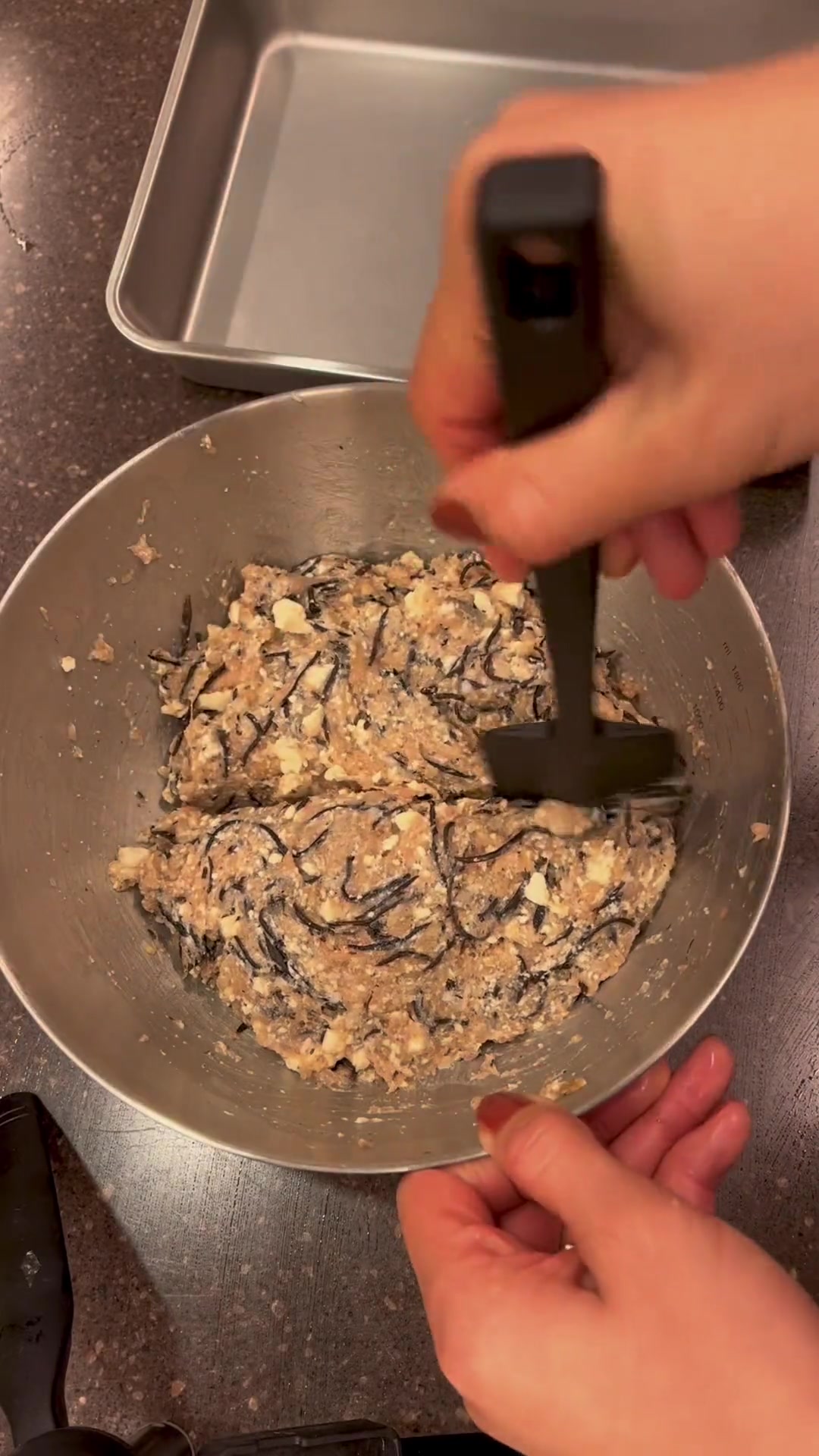 羊栖菜肉饼 姐妹们 多吃点羊栖菜 健康美味