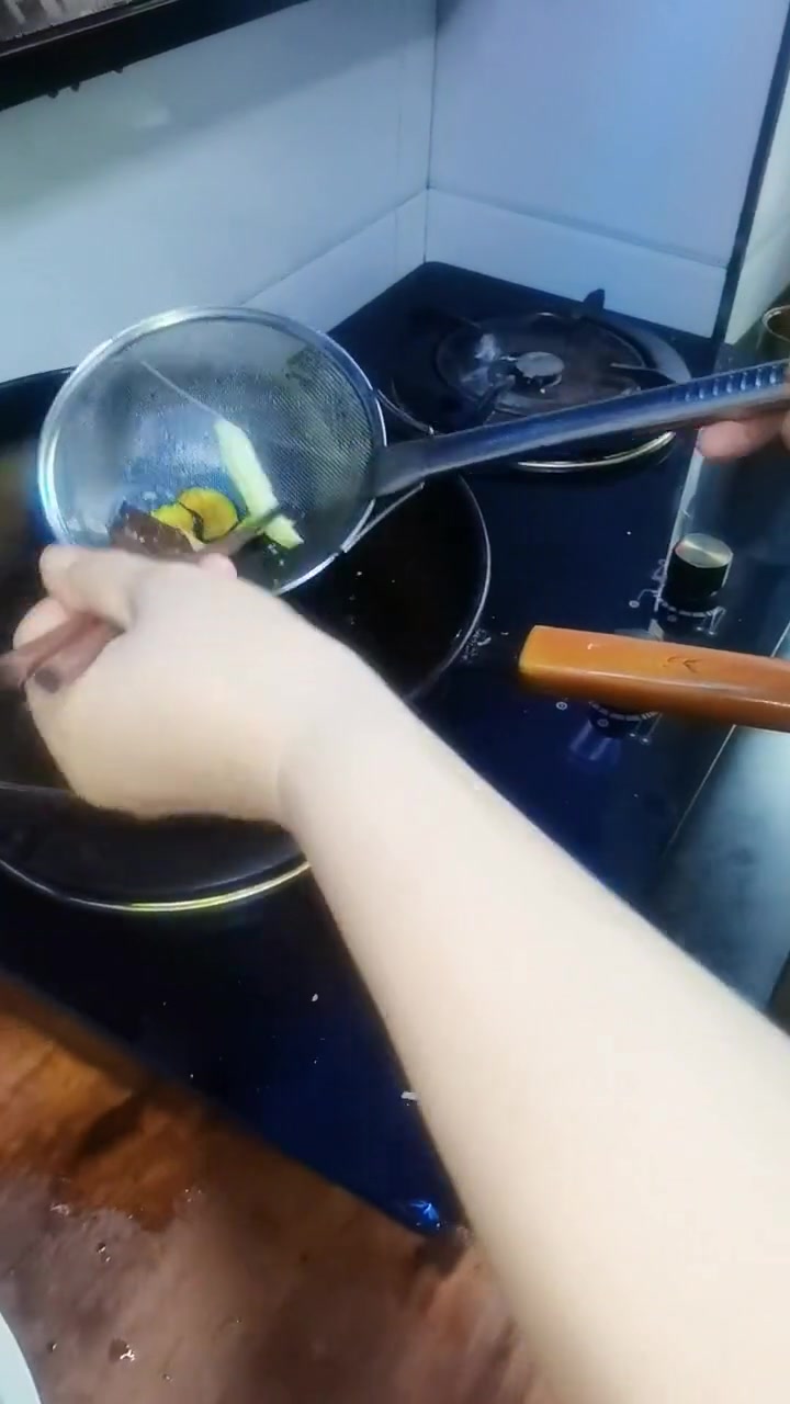 油炸串串!