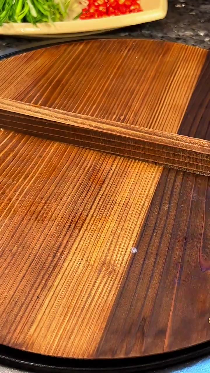 鲫鱼虽然刺多但是很鲜美