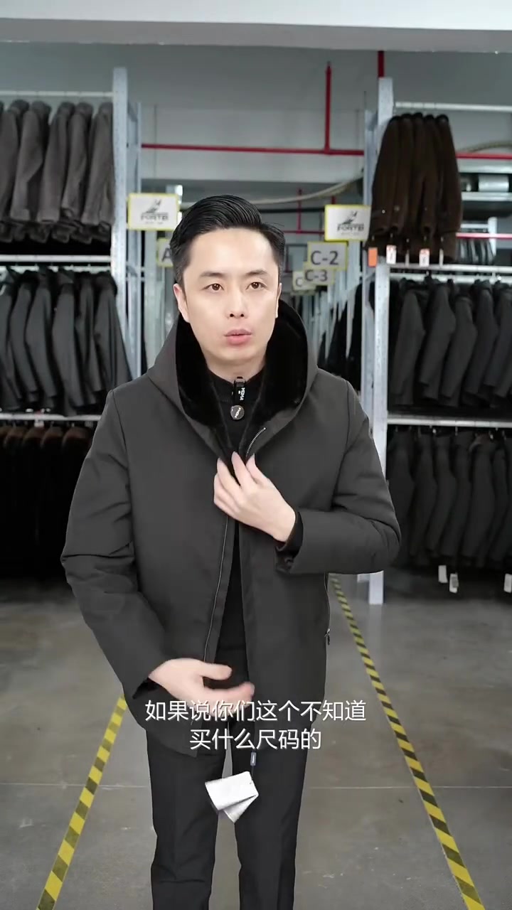 冬季不再单调!海宁男士派克服外套,内胆外型随心换,中长款设计