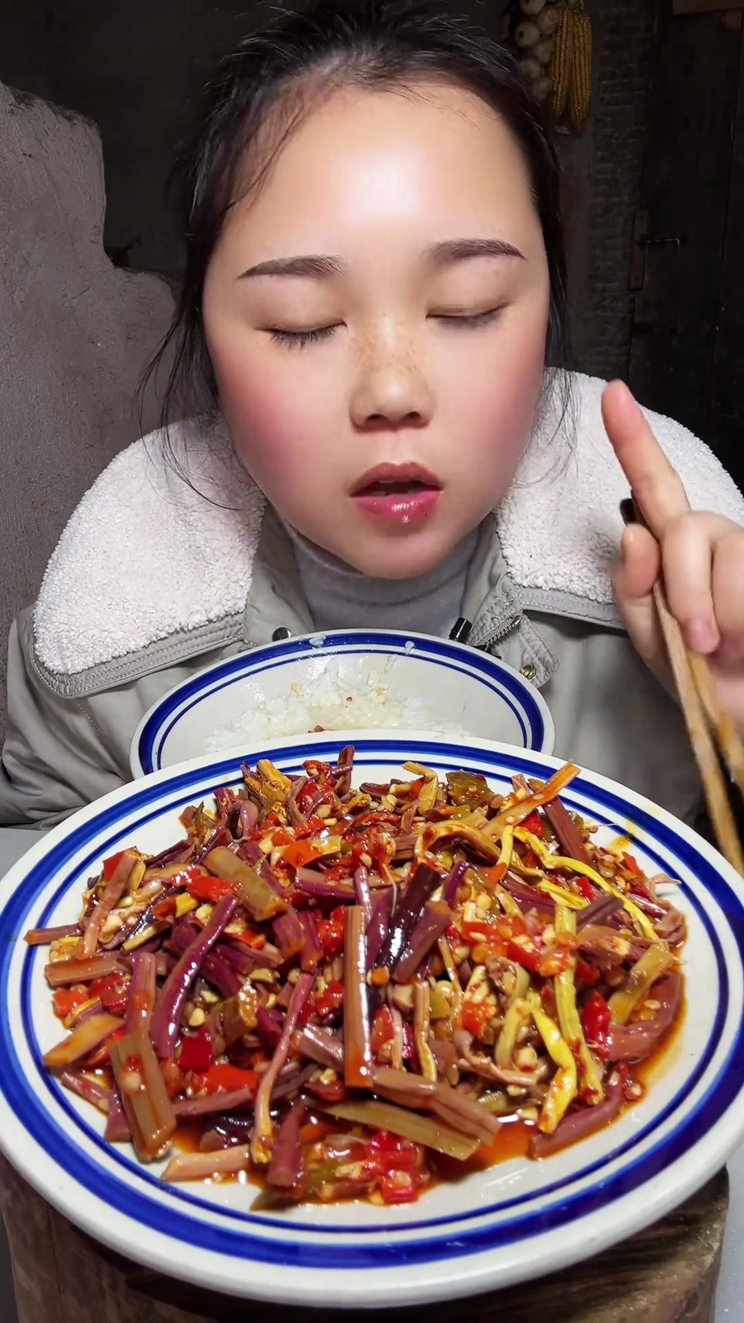 香辣蕨菜(中辣)好吃下饭嘎吱嘎吱脆,注:玻璃瓶装(不酸