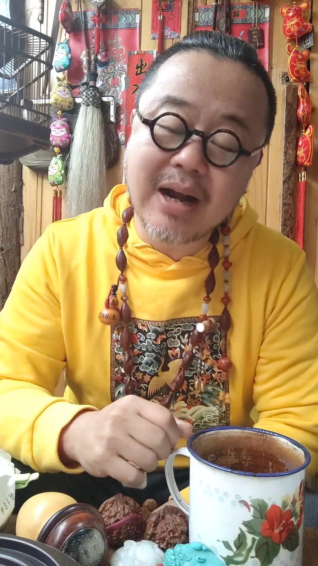 第一次吃这肯德基的老北京鸡肉卷 有点意思