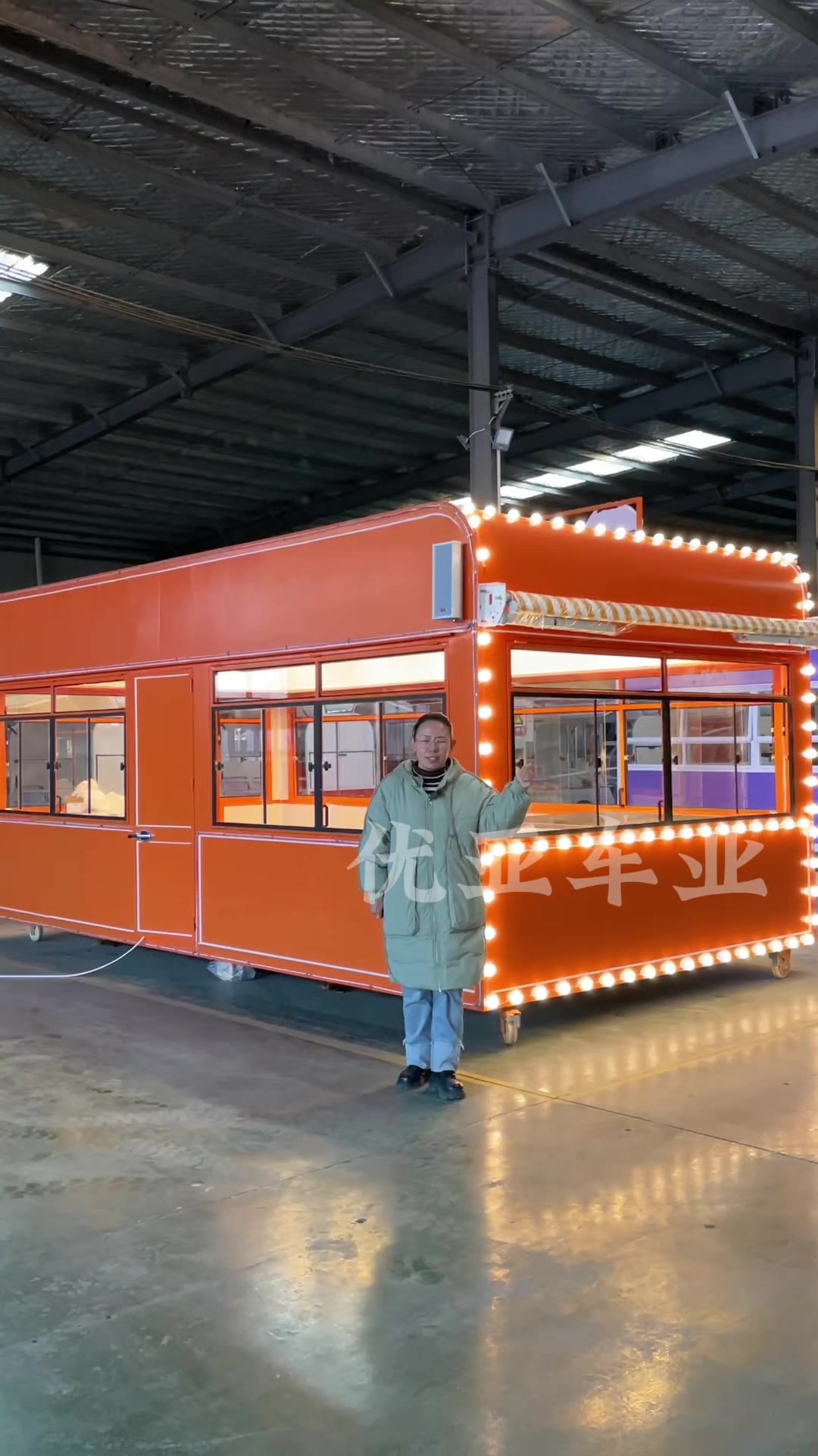 多功能美食餐车,街边流动熟食卤味车