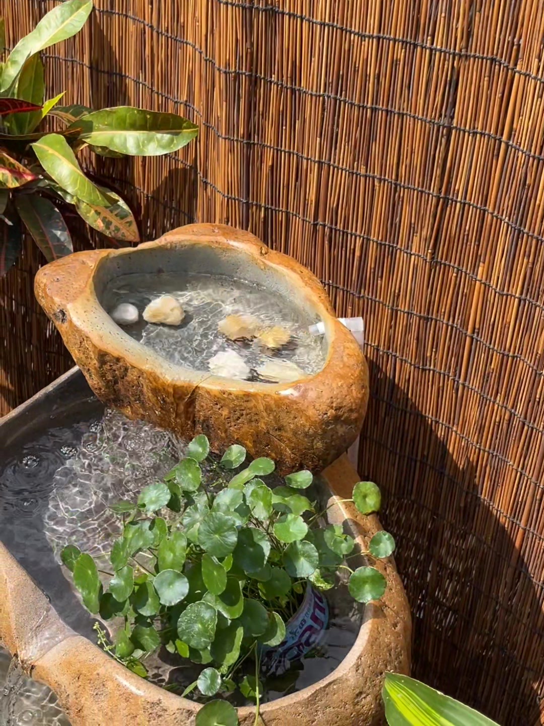 天然原石假山流水摆件庭院户外养鱼鱼缸石头水槽荷花池石缸风水池