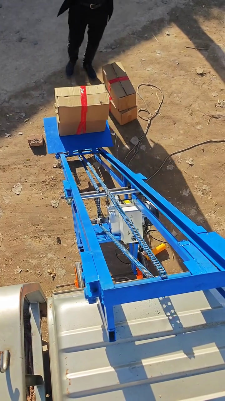 链条式自动运鱼机,鱼塘运鱼机上鱼机提鱼机,上货运货机载货机