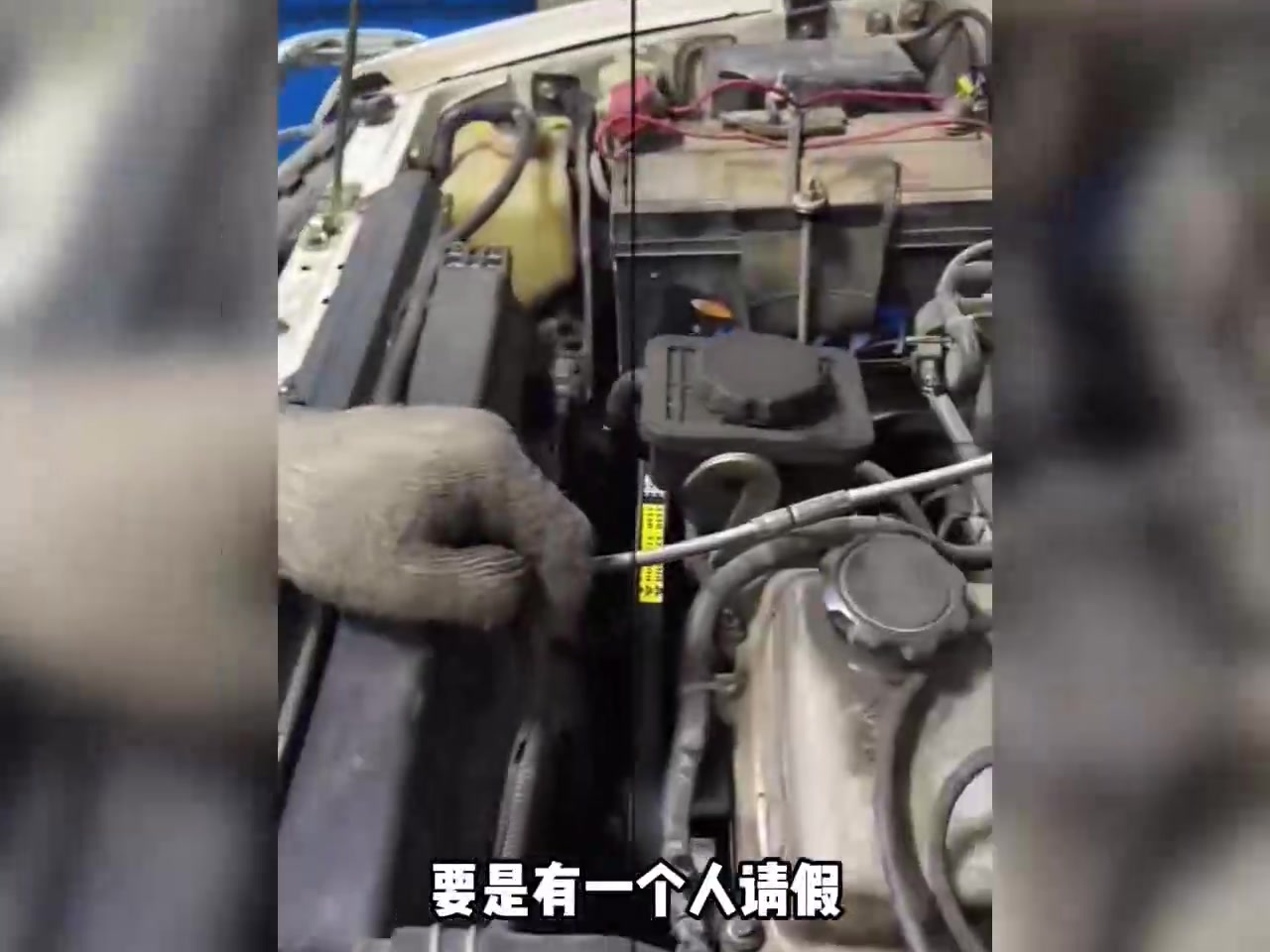 原来锈死的螺丝是这样拧出来的