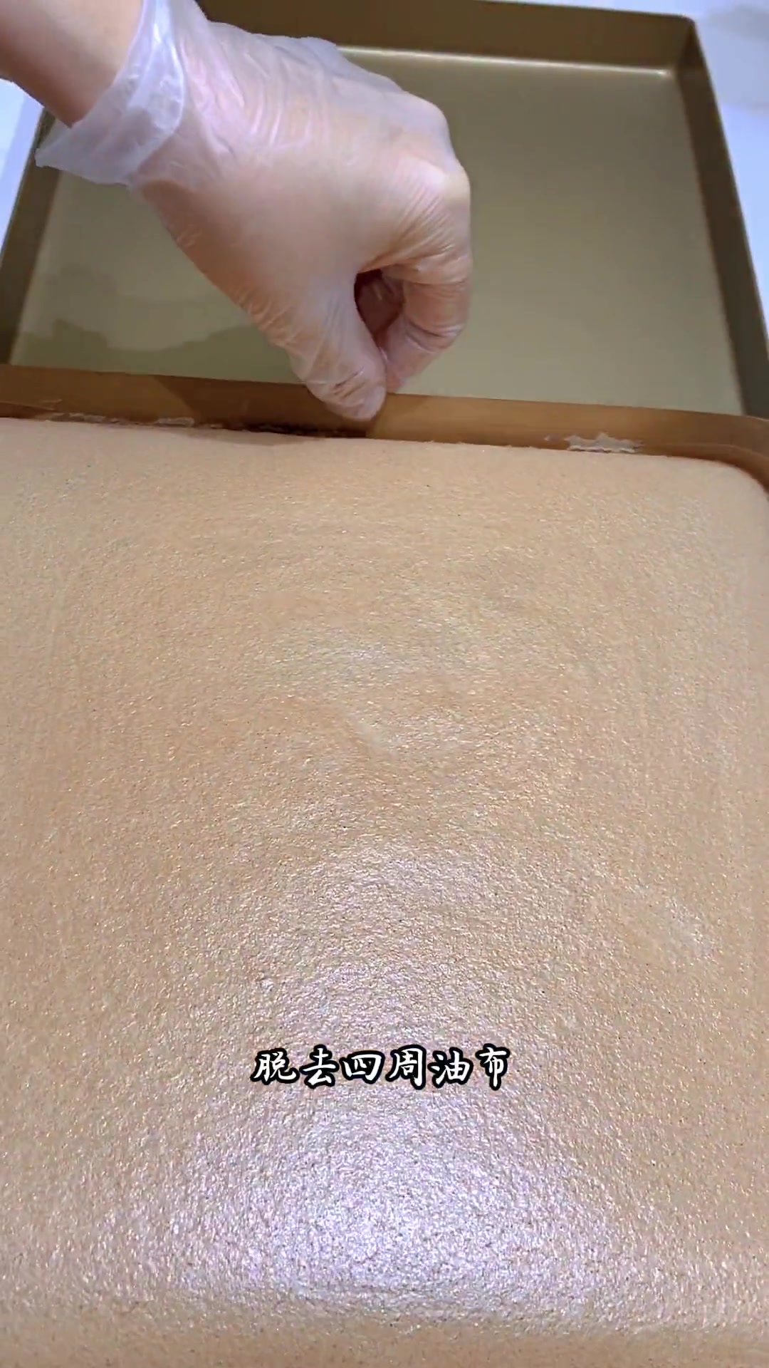 好吃到跳起来的蛋糕卷～～巧克力脆皮梦龙蛋糕卷